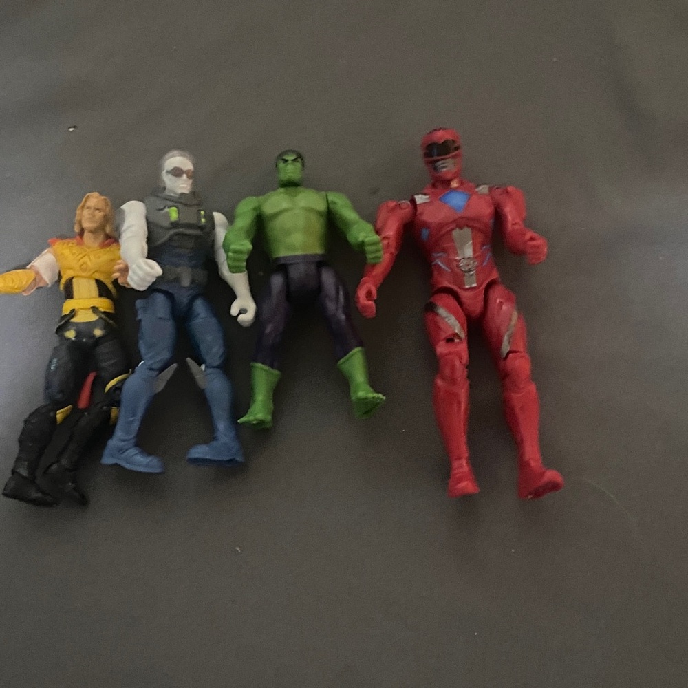 Mixed Superhero Action Figure Lot (4") - Thor, Iron Man, Hulk, Mr. Freeze